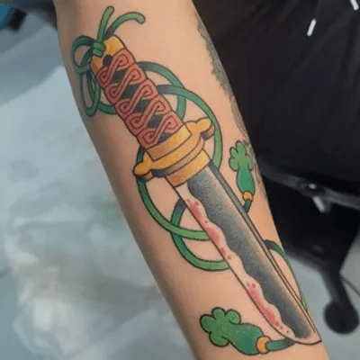 86b992_394fff7bc00946b69492c45c473ad3a3~mv2